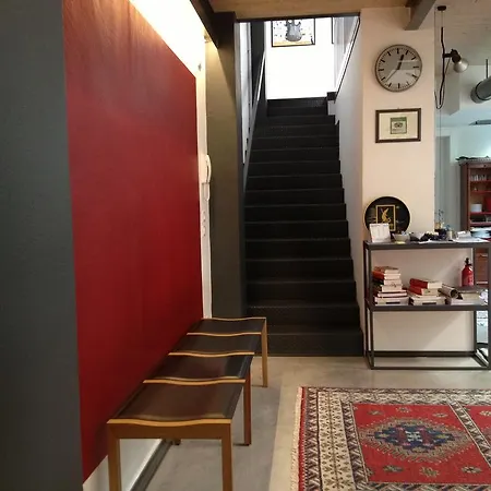 فندق مبيت وإفطار Loft 2*