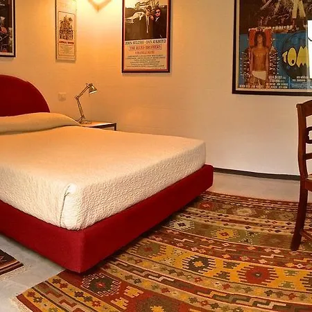 Loft فندق مبيت وإفطار